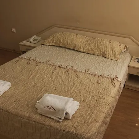 Family Pautalia Hotel 3*